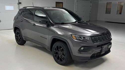 2022 Jeep Compass Altitude