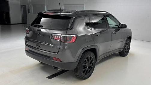 2022 Jeep Compass Altitude