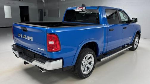 Hydro Blue Pearlcoat 2026 RAM 1500 Big Horn
