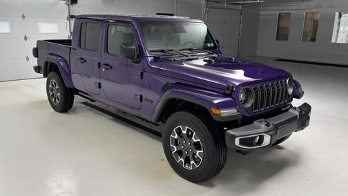 2026 Jeep Gladiator Sport