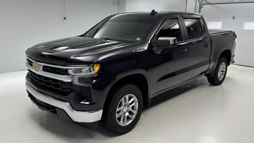 Dark Ash Metallic 2022 Chevrolet Silverado 1500 LT