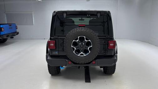 Black Clearcoat 2023 Jeep Wrangler 4xe Rubicon