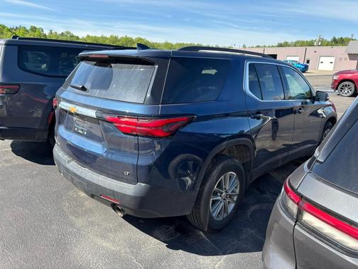 Northsky Blue Metallic 2023 Chevrolet Traverse LT Leather