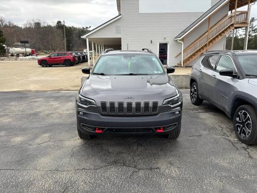2022 Jeep Cherokee Trailhawk