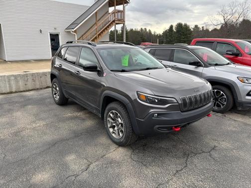 2022 Jeep Cherokee Trailhawk