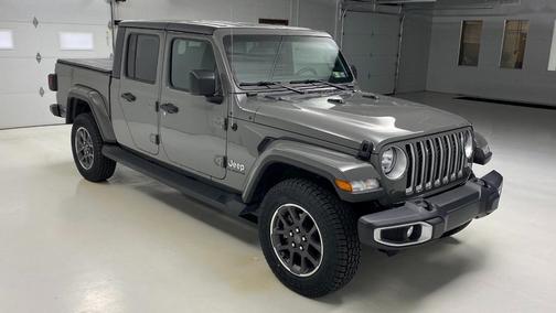 2021 Jeep Gladiator Overland