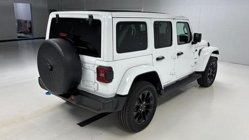 Bright White Clearcoat 2023 Jeep Wrangler 4xe Sahara