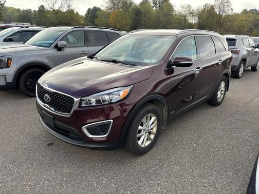 2018 Kia Sorento LX