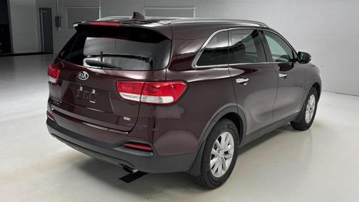 2018 Kia Sorento LX