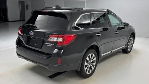 2017 Subaru Outback 3.6R Touring