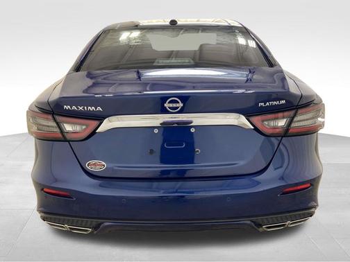 2023 Nissan Maxima Platinum