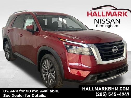 2025 Nissan Pathfinder SL