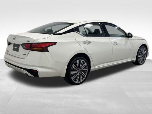 2024 Nissan Altima 2.5 SL