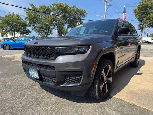 2022 Jeep Grand Cherokee L Altitude