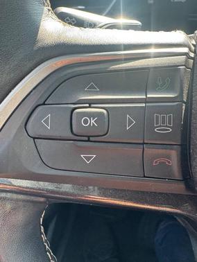 2022 Jeep Grand Cherokee L Altitude