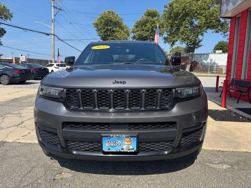 2022 Jeep Grand Cherokee L Altitude