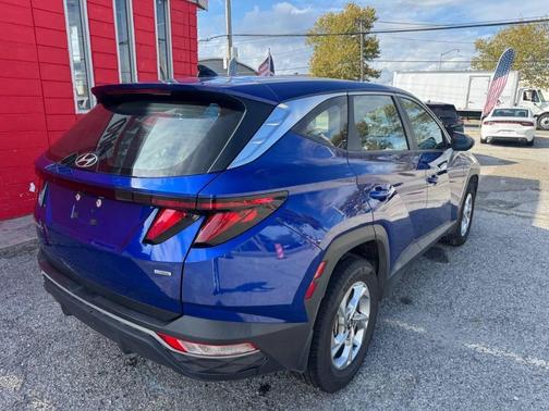 2023 Hyundai TUCSON SE