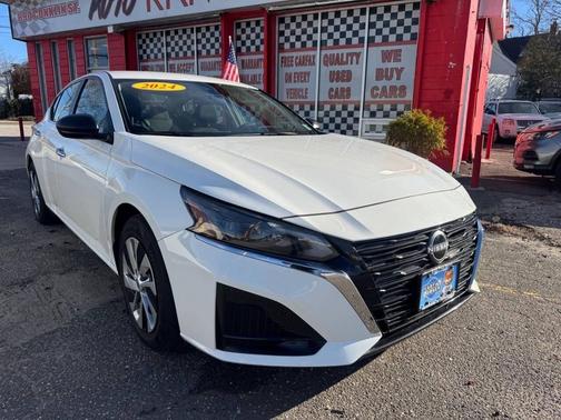 2024 Nissan Altima S FWD