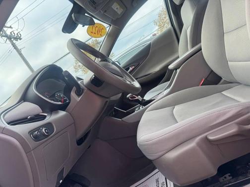 2022 Chevrolet Malibu 1LS