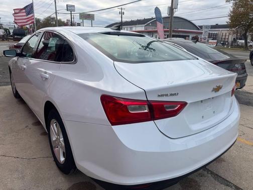 2022 Chevrolet Malibu 1LS