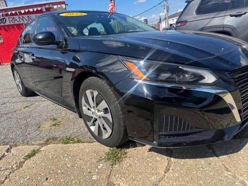 2023 Nissan Altima S FWD