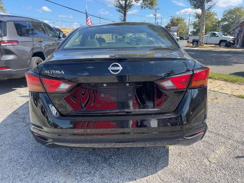 2023 Nissan Altima S FWD