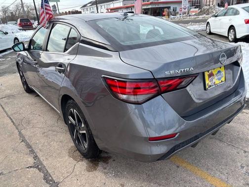 2024 Nissan Sentra SV