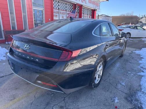 2023 Hyundai SONATA SE