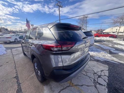 2023 Nissan Rogue S