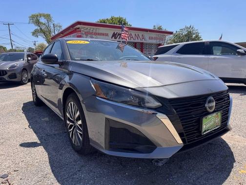 Gun Metallic 2024 Nissan Altima 2.5 SV