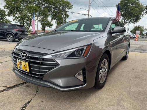 2020 Hyundai ELANTRA SE