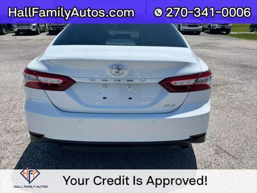 2018 Toyota Camry XLE