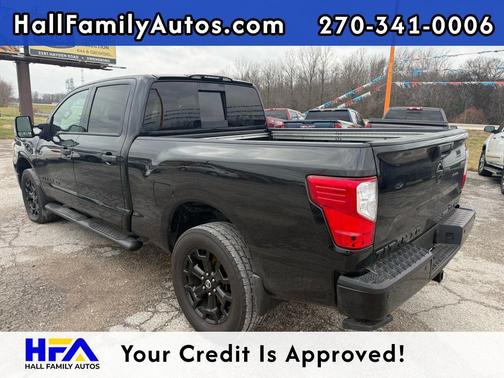 2018 Nissan Titan SV