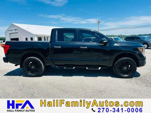 Magnetic Black 2018 Nissan Titan SV