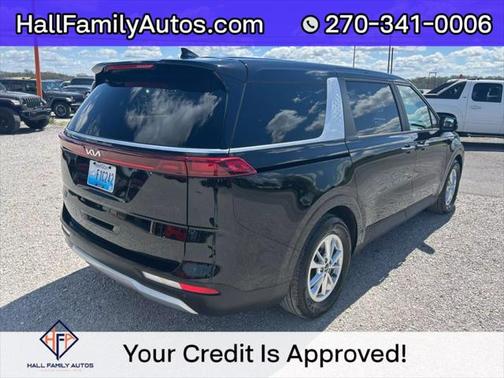 2023 Kia Carnival LX