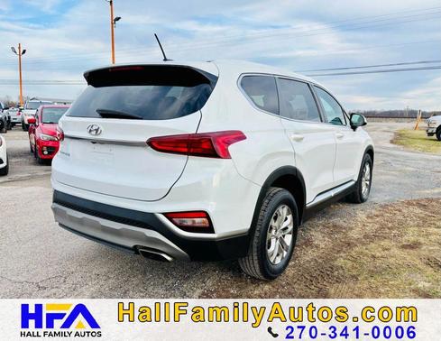 Quartz White 2019 Hyundai SANTA FE SE 2.4