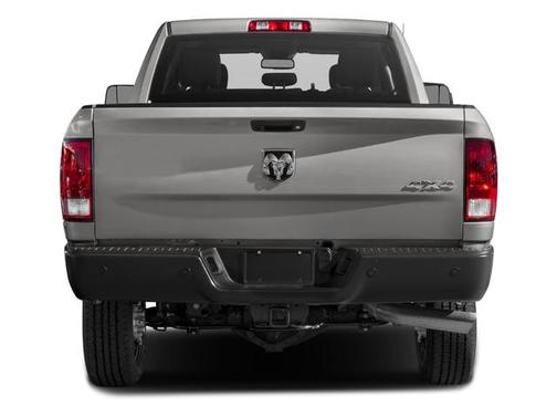 2017 RAM 2500 Tradesman Crew Cab 4x4 6'4' Box
