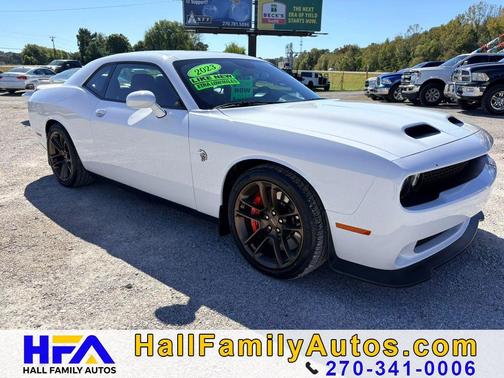 White Knuckle Clearcoat 2023 Dodge Challenger SRT Hellcat