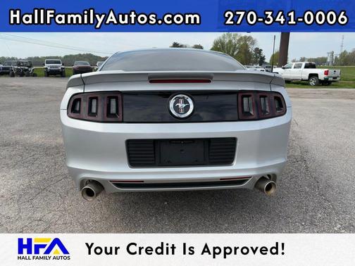 2013 Ford Mustang V6