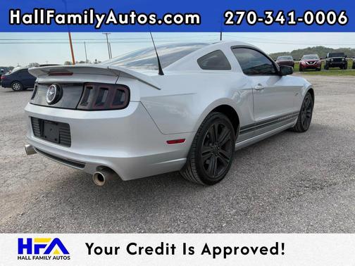 2013 Ford Mustang V6