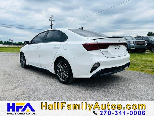 Snow White Pearl 2024 Kia Forte GT-Line