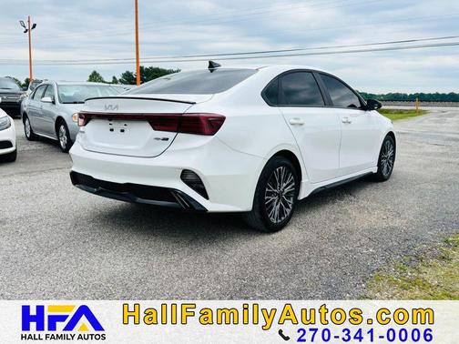 Snow White Pearl 2024 Kia Forte GT-Line