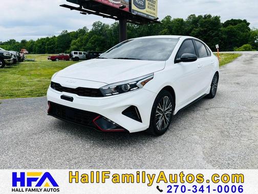 Snow White Pearl 2024 Kia Forte GT-Line