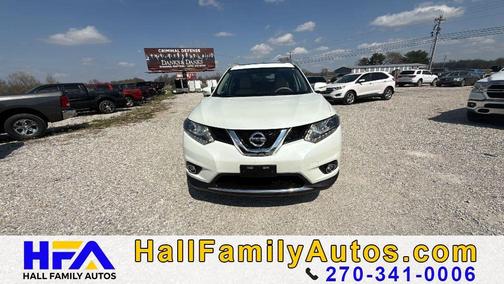 White 2015 Nissan Rogue SL