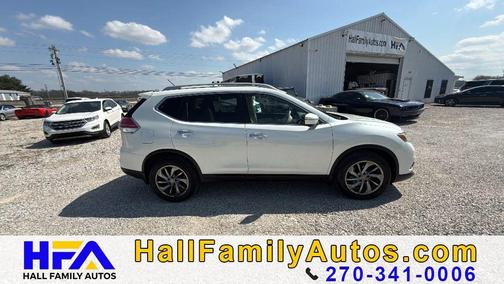 White 2015 Nissan Rogue SL