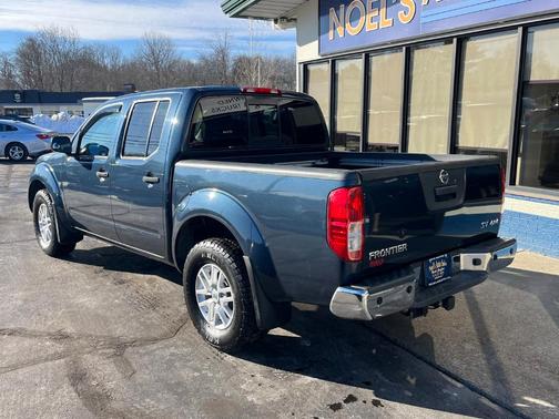 2017 Nissan Frontier SV