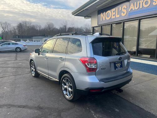 2016 Subaru Forester 2.5i Touring