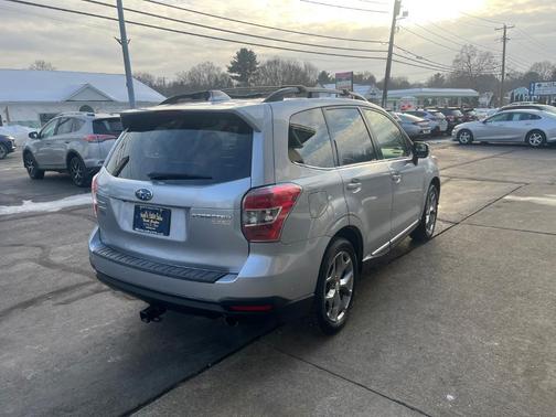 2016 Subaru Forester 2.5i Touring