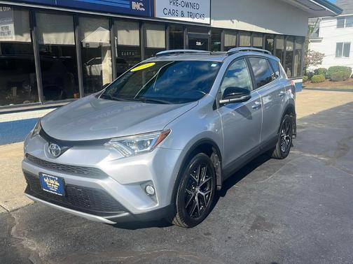 2016 Toyota RAV4 SE