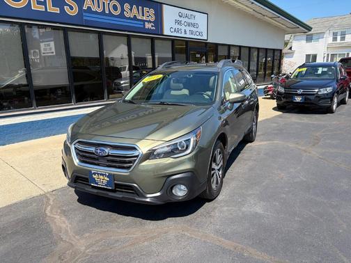 Wilderness Green Metallic 2019 Subaru Outback 2.5i Limited